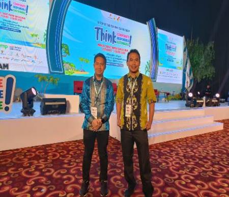 Ismulyadi (kiri) dan Arip Hidayatulloh usai memaparkan konsep kolaboratif dan partisipatif pada kegiatan Forum Tanggung Jawab Sosial di Alana Hotel, Yogyakarta, Rabu (15/11/2023). Foto Ist
